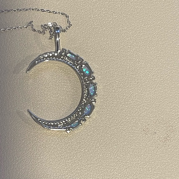 Melinda Maria She’s an Icon / silver, and blue oval necklace NWT - Picture 6 of 8